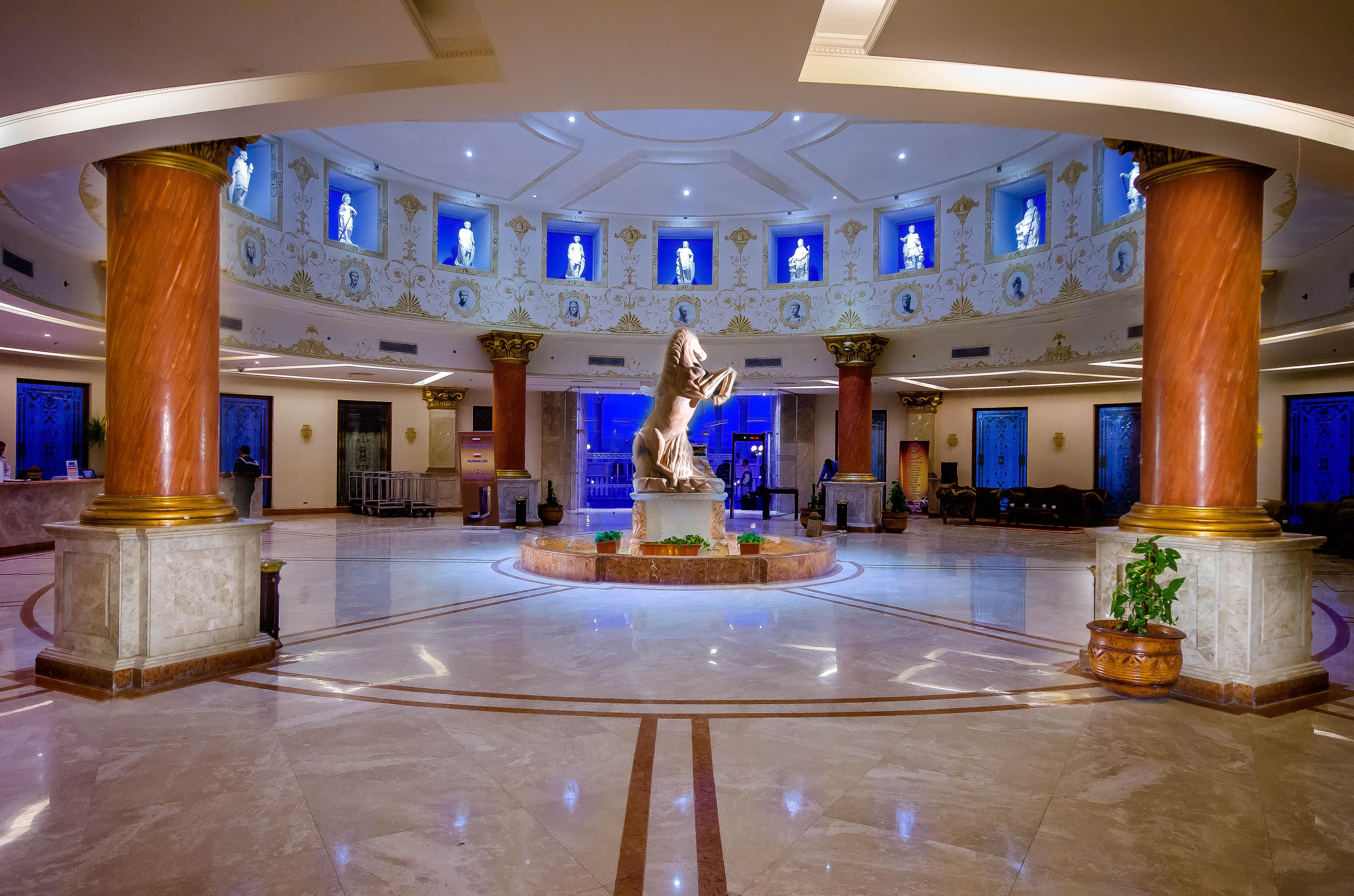 Titanic Palace Families And Couples Only Hurghada Exterior photo Lobby of the hotel