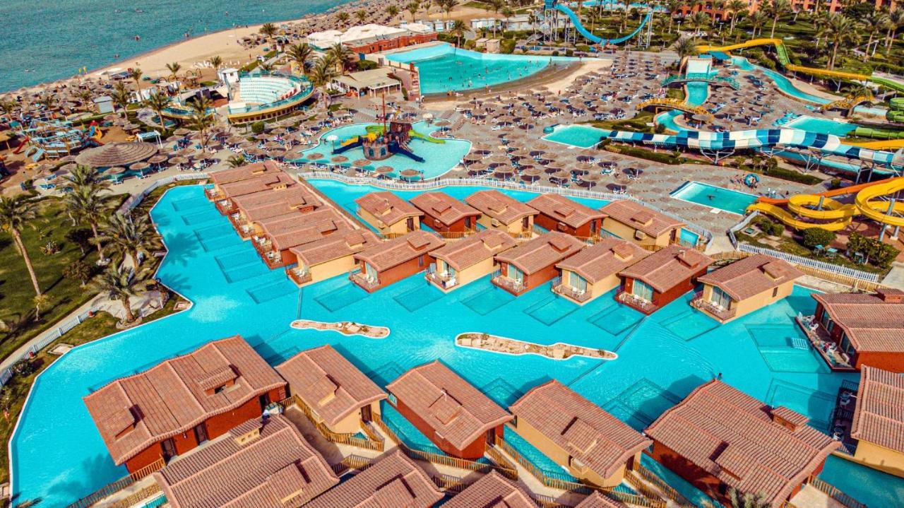 Titanic Palace Families And Couples Only Hurghada Exterior photo Aerial view of the resort